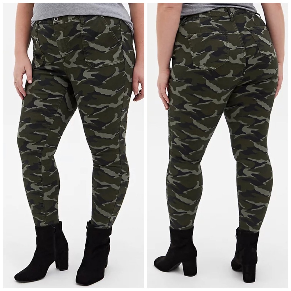 SKY HIGH TWILL CAMO SKINNY PANTS